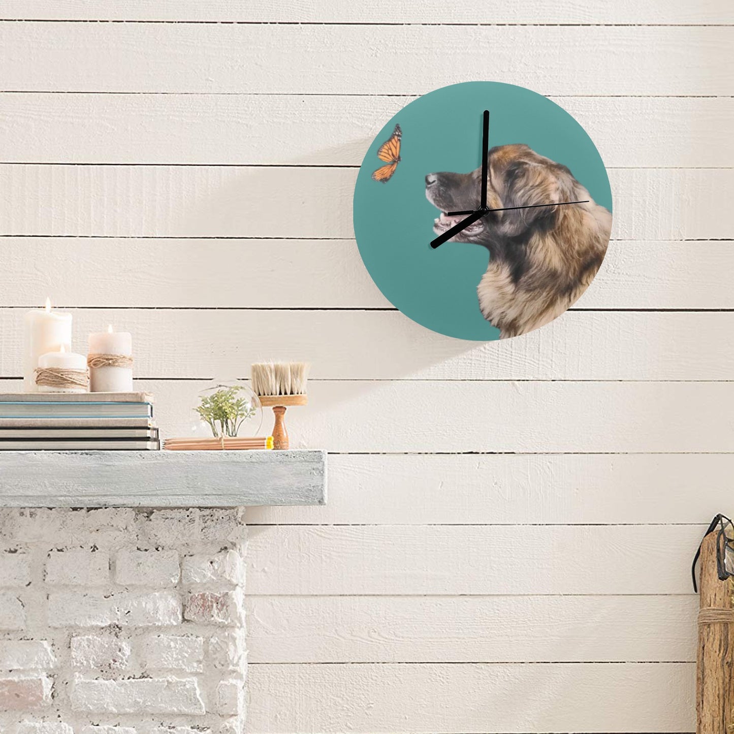 Leonberger Butterfly Clock - WagALotBowWow